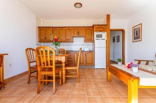 Apartamentos Los Quiqueres プエルト・デル・カルメン エクステリア 写真