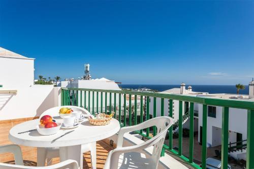 Apartamentos Los Quiqueres プエルト・デル・カルメン エクステリア 写真
